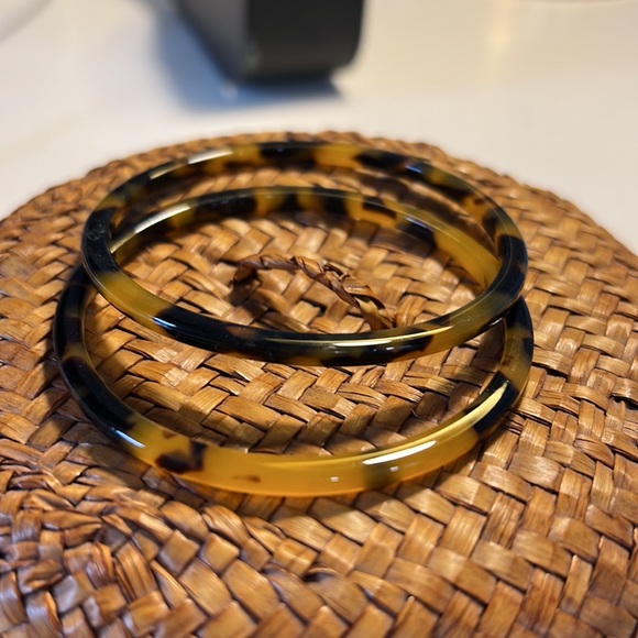 Bangle bracelets - Picture 2 of 5
